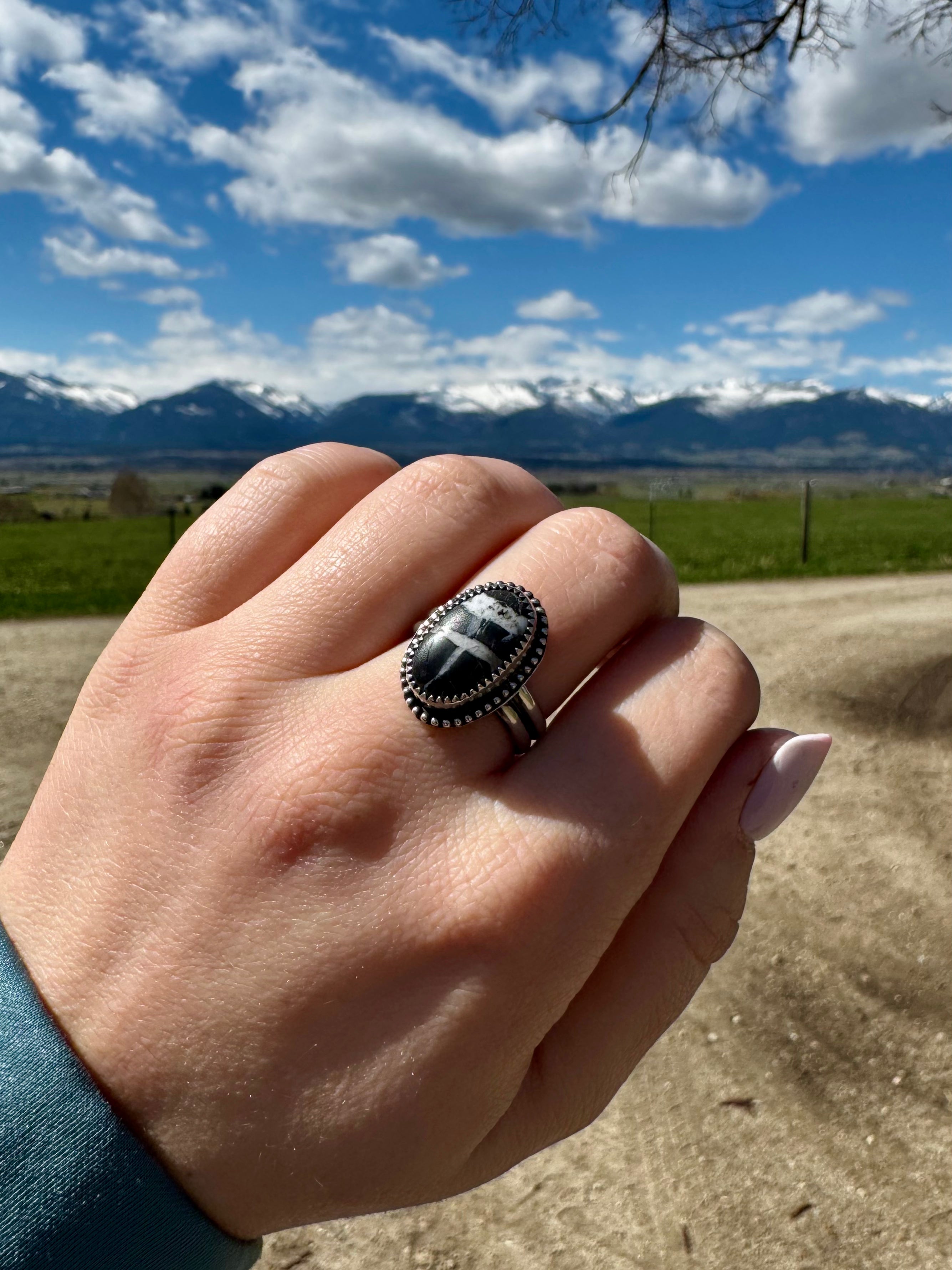The Nightshade Ring - Size 8.75