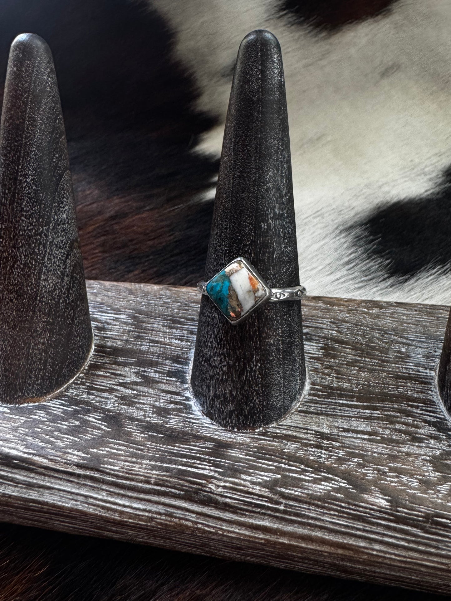 The Skyla Ring - Size 9